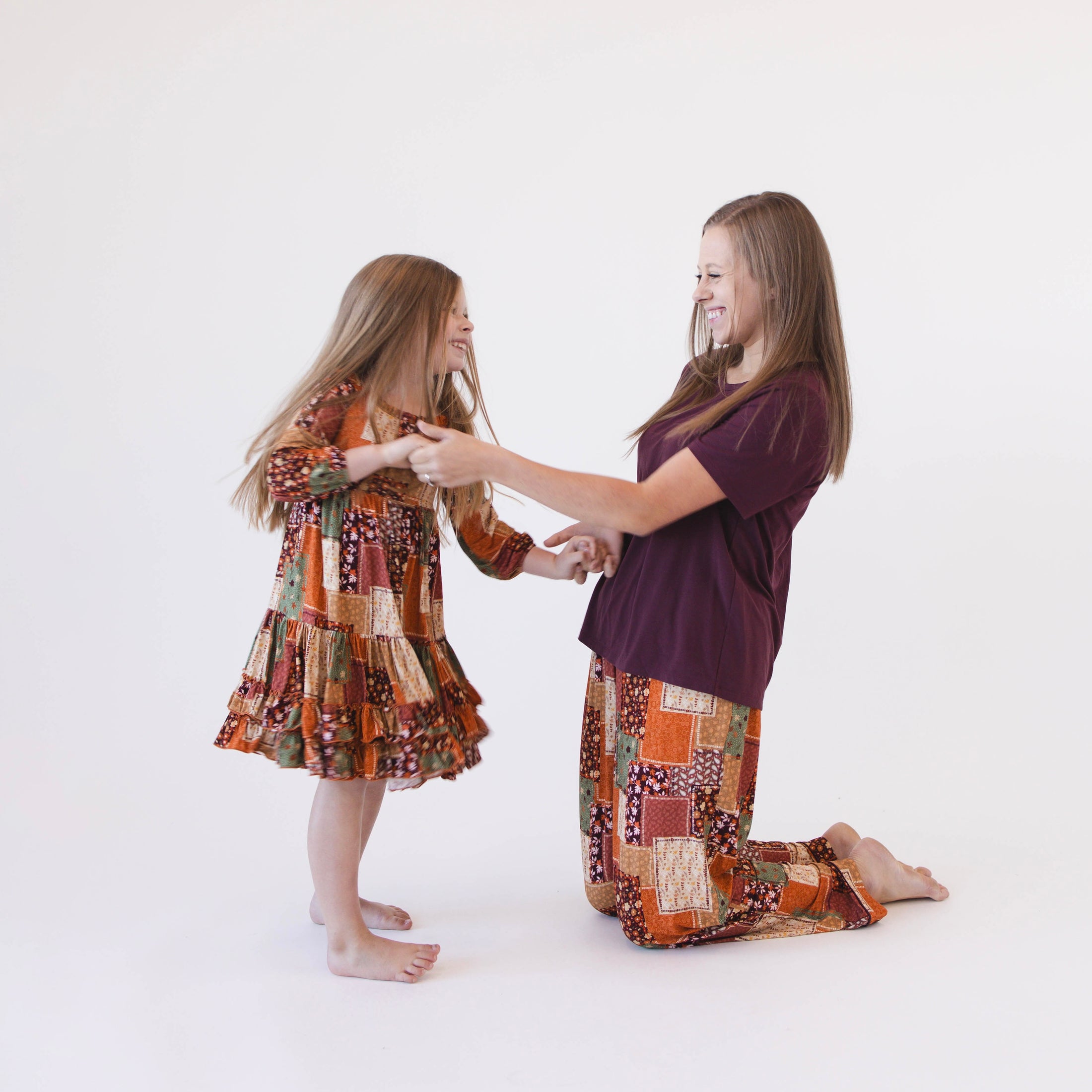 PRESALE Women's Short Sleeve Top and Jogger Pants Set - Fall Patchwork