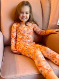 Load image into Gallery viewer, Daisy Pajama Set - Bamboo
