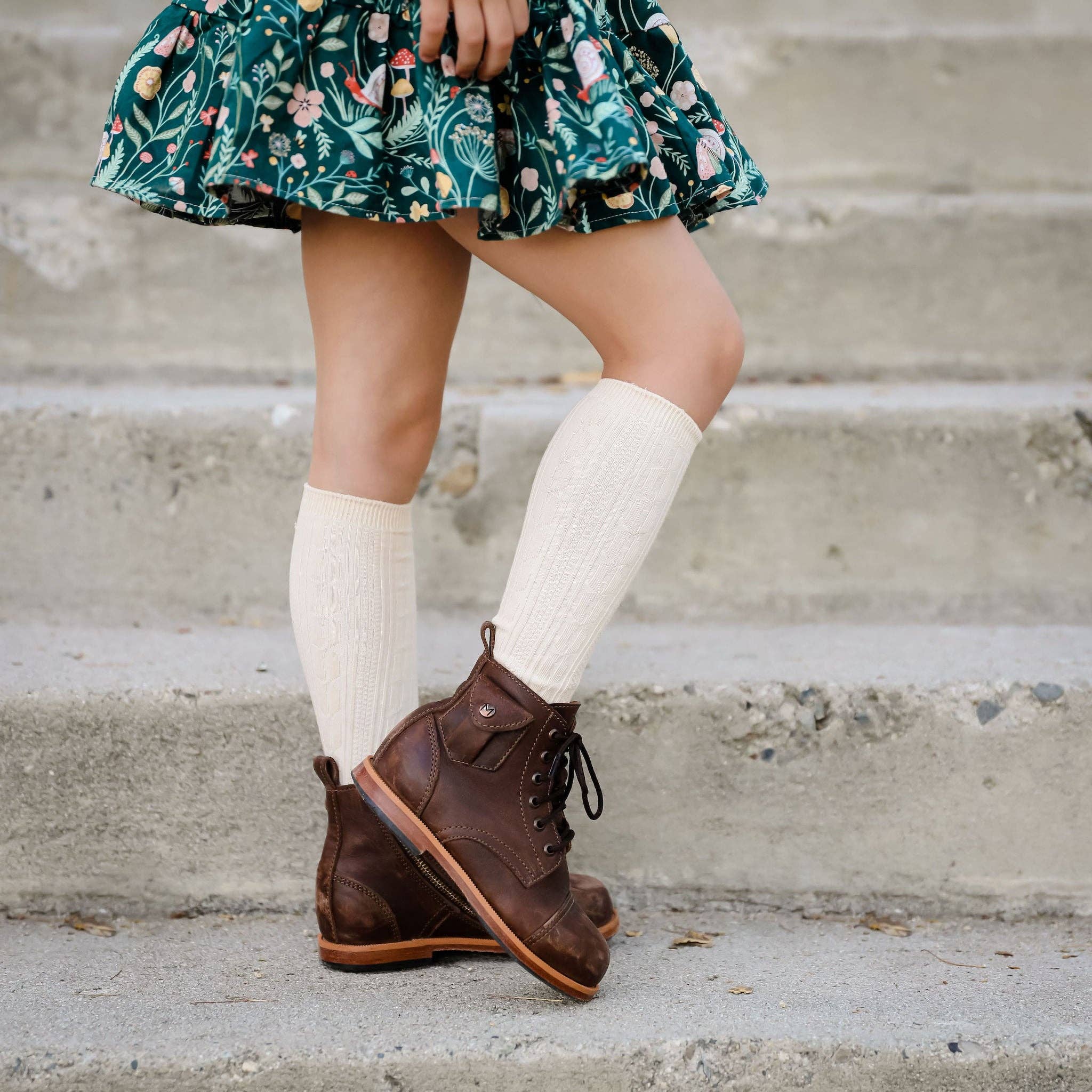 Little Stocking Co. - Vanilla Cable Knit Knee High Socks