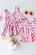 Load image into Gallery viewer, Bamboo Sleeveless Piping Top and Short Set - Pink Bunny
